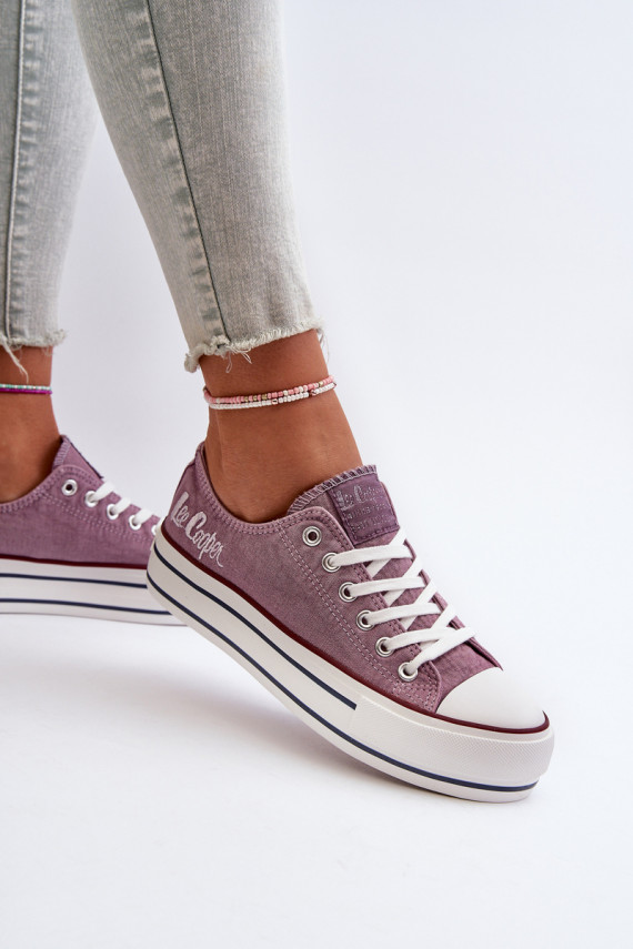 Women's sneakers on a thick sole Lee Cooper purple
