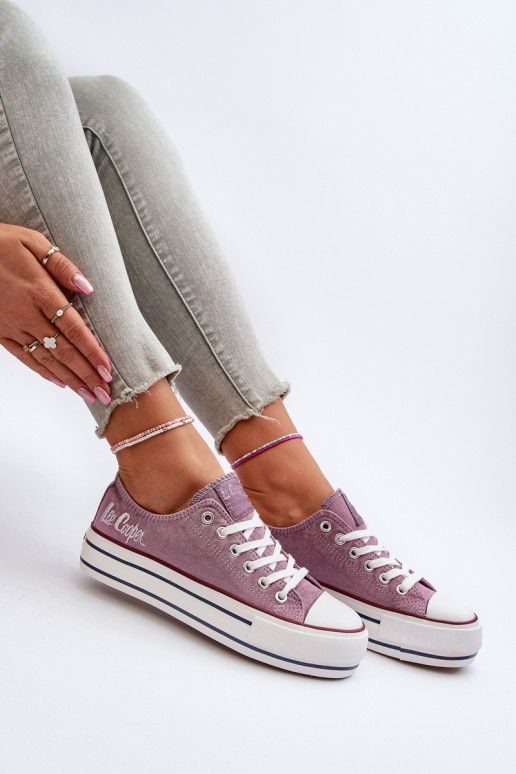 Women's sneakers on a thick sole Lee Cooper purple