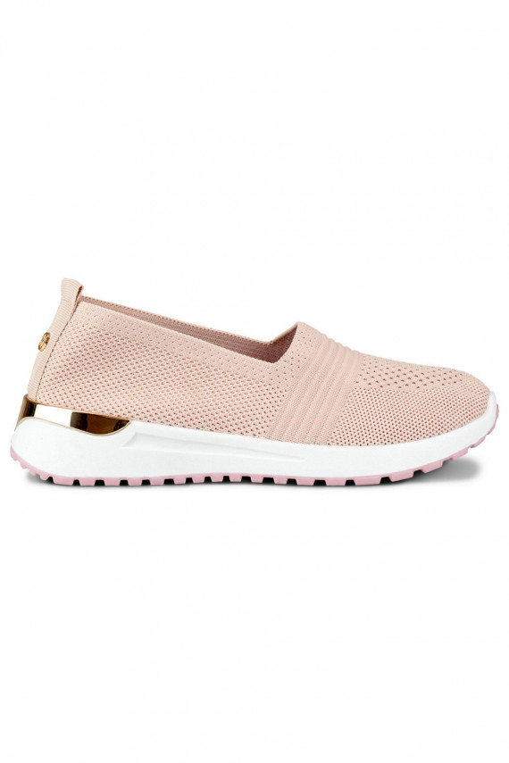 Comfortable women's shoes for everyday wear