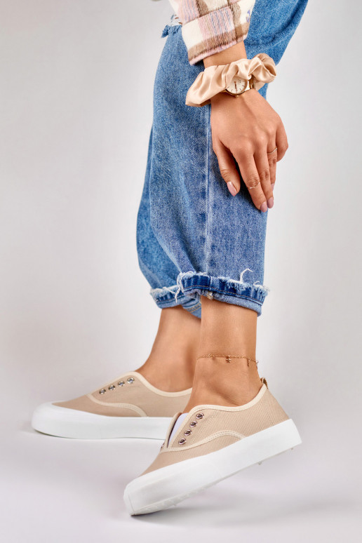 Beige women's sneakers Beige women's sneakers