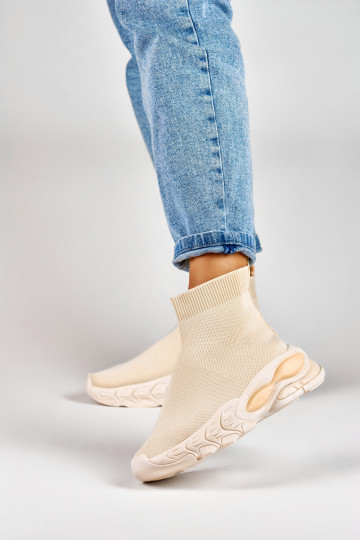 Women's beige shoes