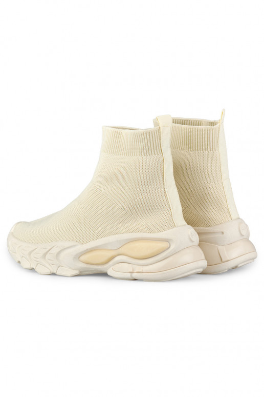 Women's beige shoes