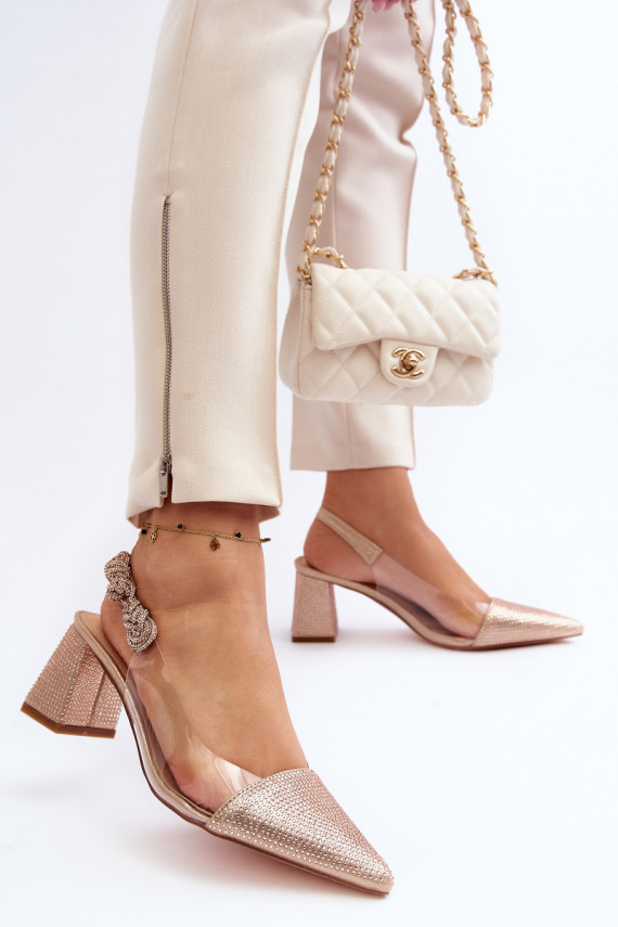 Elegant Pointed-Toe Pumps D&A MR91292-1 Champagne