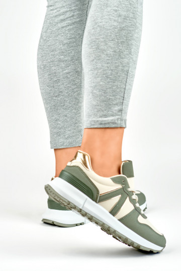 Women's sneakers in green... 2