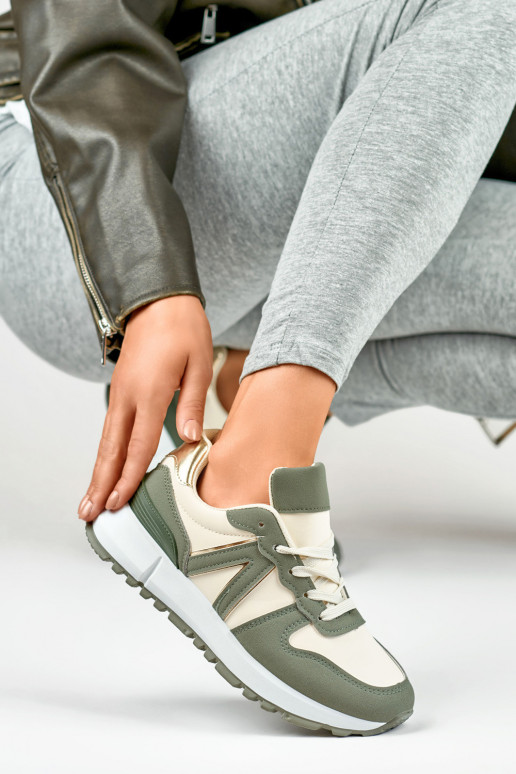 Women's sneakers in green and beige... Women's sneakers in green and beige...