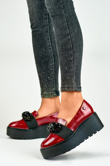 Patent red women's platform... 2