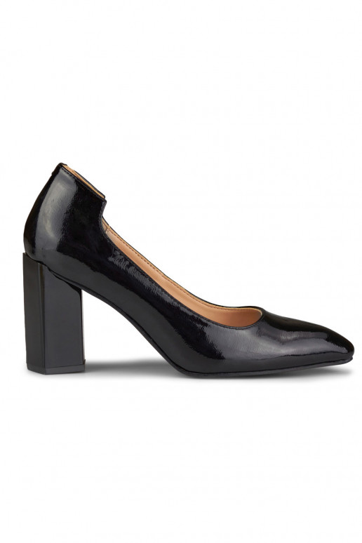 Lacquered black high-heeled shoes