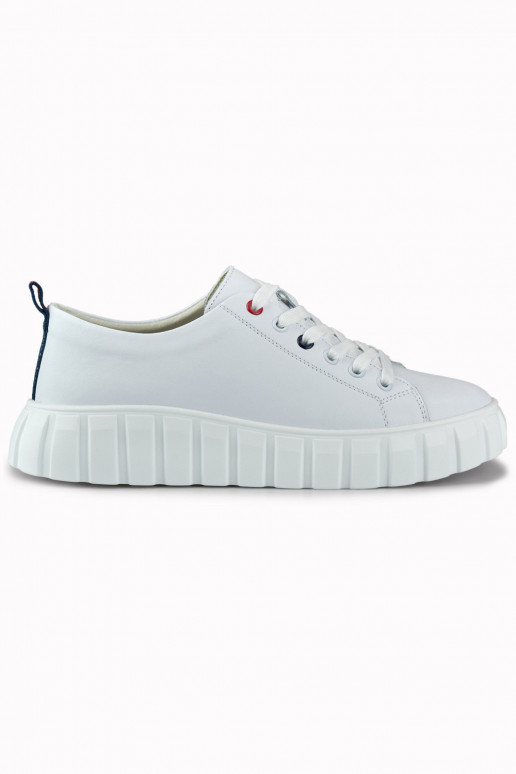 Women's white leather sports shoes