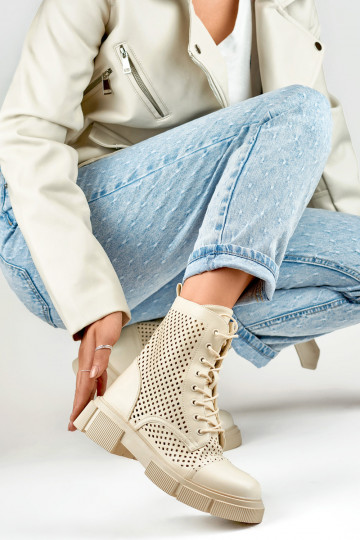 Moteriški ažūriniai smėlio...