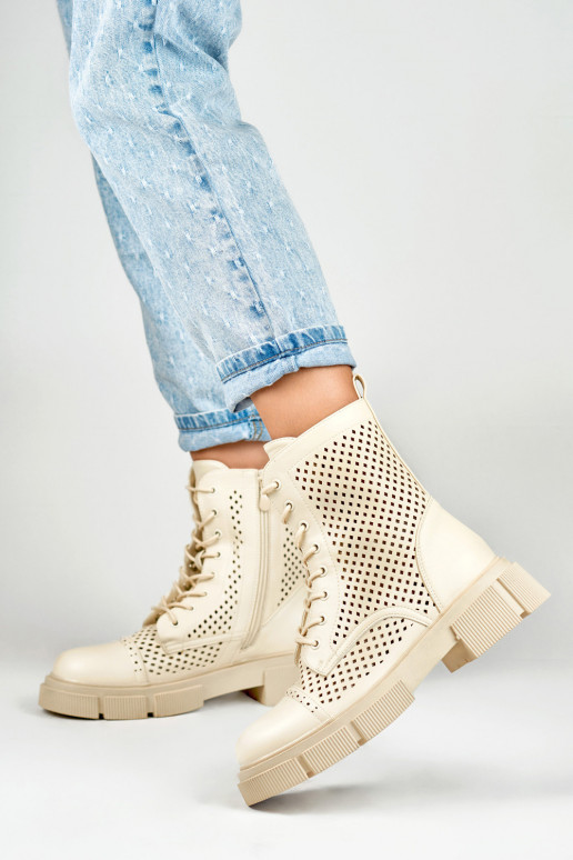 Moteriški ažūriniai smėlio spalvos... Moteriški ažūriniai smėlio spalvos...