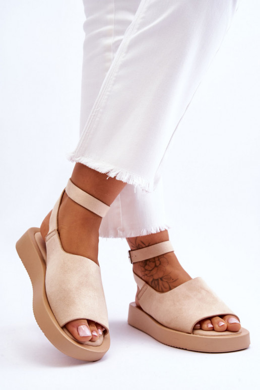 Comfortable Women's Sandals On The Platform Beige Rubie Comfortable Women's Sandals On The Platform Beige Rubie