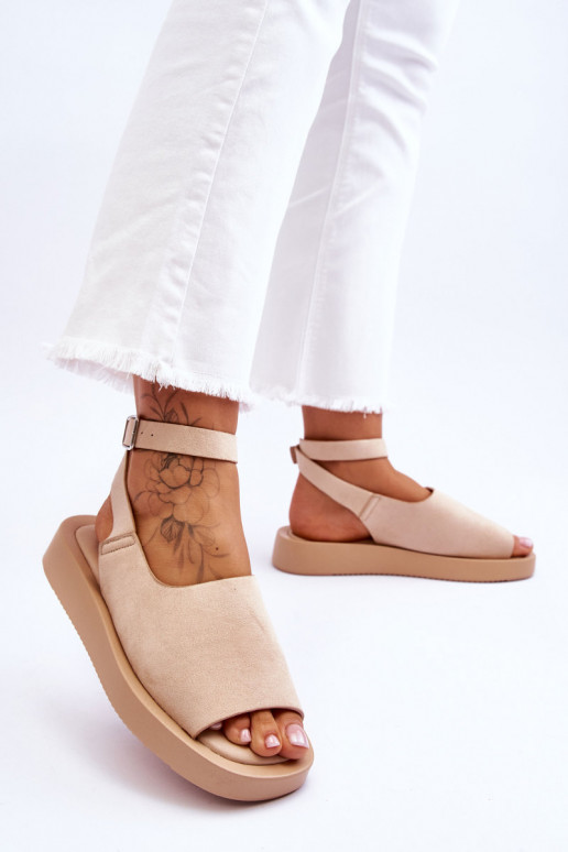 Comfortable Women's Sandals On The Platform Beige Rubie Comfortable Women's Sandals On The Platform Beige Rubie