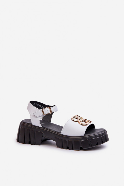 White Women's Leather Sandals with Gold Decoration Vinceza 7910 White Women's Leather Sandals with Gold Decoration Vinceza 7910