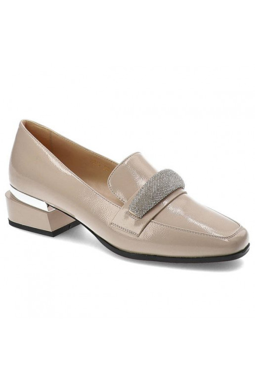 Lacquered moccasins with zircon...