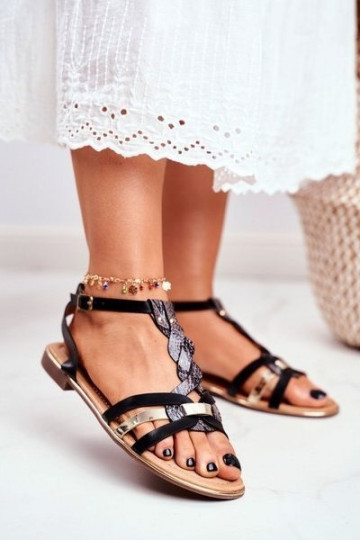 Black sandals 2