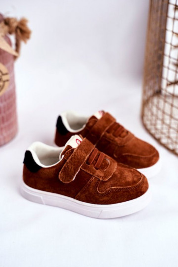 Children's casual shoes in brown color