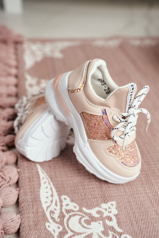 Children's sneakers with glitter in pink color