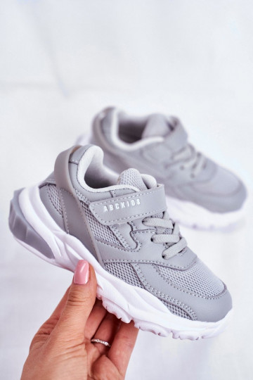 Children's Sports Shoes... 2