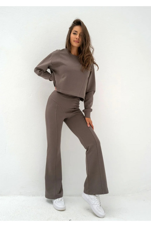 Tan colored sweatpants outlet