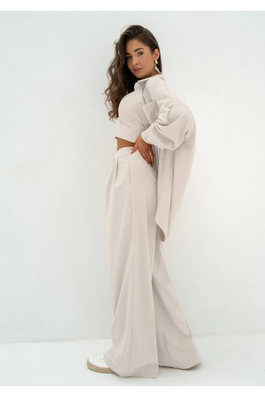 Tammy - white loose shirt Tammy - white loose shirt