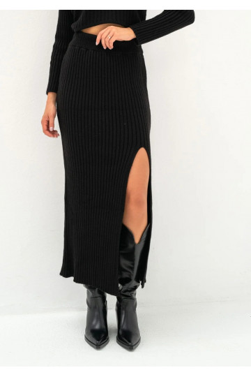 Kirry - Black knitted midi...