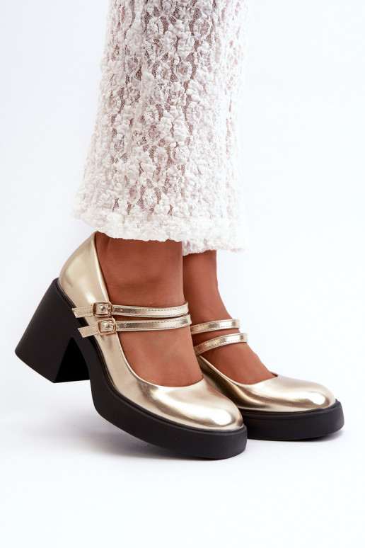 Eco leather wide heel shoes in gold Halmina