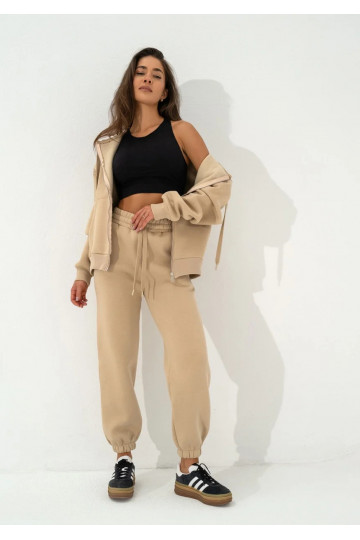Glee - Beige sweatpants... 2