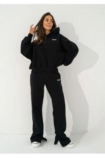 Levi - Black sweatpants 2