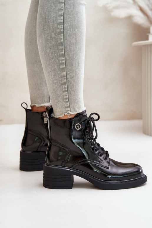 Leather Patent Ankle Boots On Block Warm D&A JC42-78 Black Leather Patent Ankle Boots On Block Warm D&A JC42-78 Black