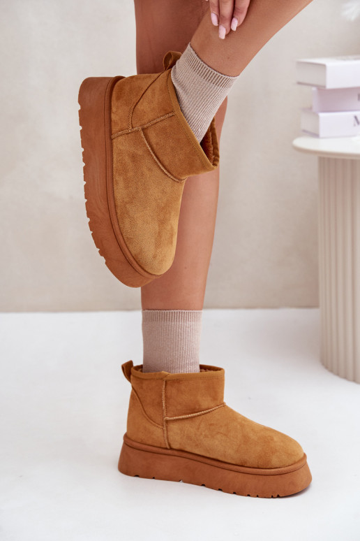 Low snow boots Women with platform warmed with fur inside brown color Saldren