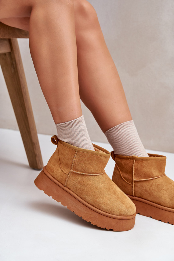 Low snow boots Women with platform warmed with fur inside brown color Saldren
