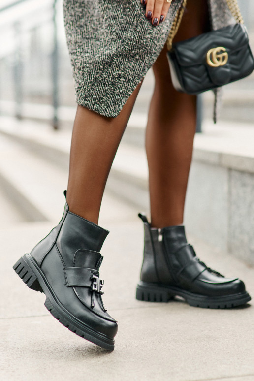 Leather Ankle Boots With Flat Heel And Decoration Insulated Black Asperra Leather Ankle Boots With Flat Heel And Decoration Insulated Black Asperra