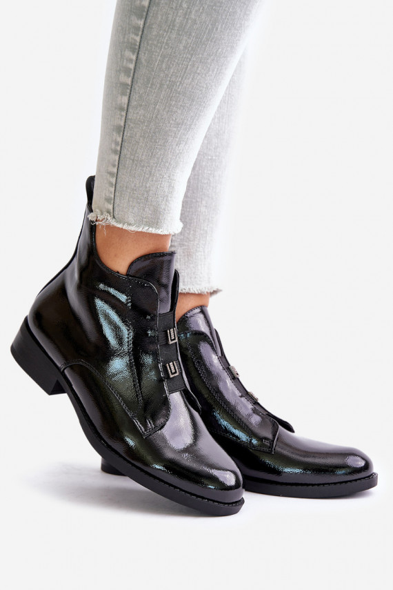 With varnish effect Warm boots to the Castle with wide heels S.Barski black color