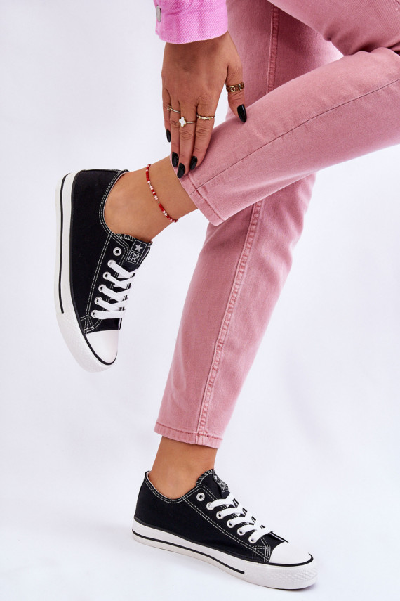Women's Classic Sneakers Black and White Ecoma