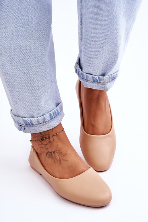 Leather Classic Beige Ballerina Flats Stacee