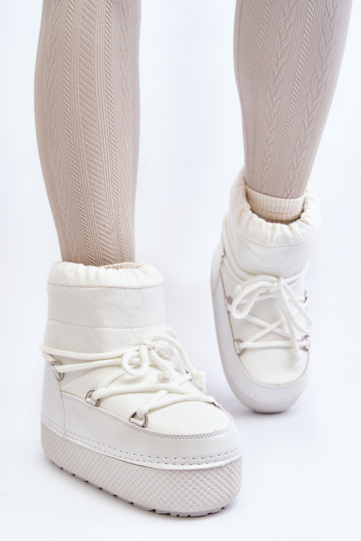 Women's White Snow Boots with Lacing Toolsa
