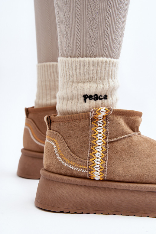 Snow boots on platform with light brown pattern Udra