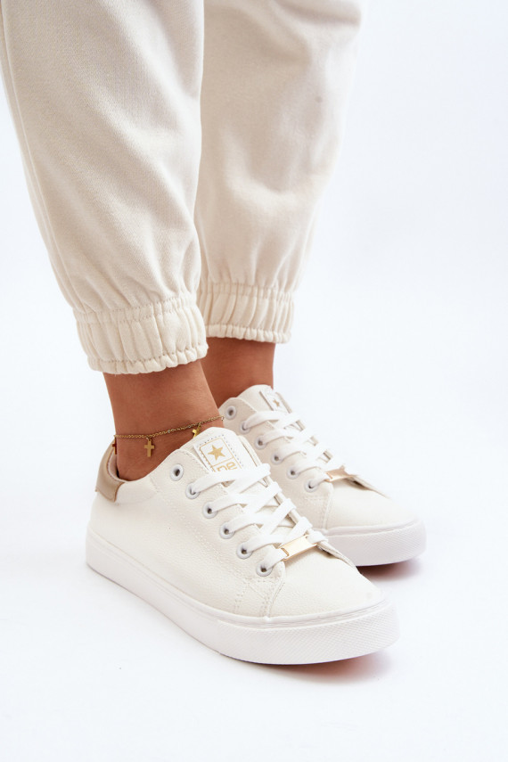 Women's sneakers made of eco leather white Tiraelle