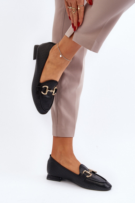 Women's Flat Heel Loafers with Black Decoration Iluvana