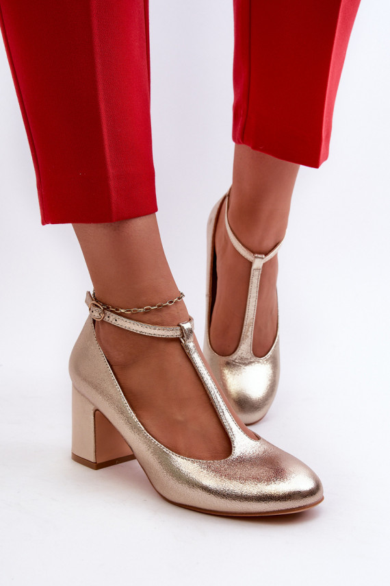 Faux Leather Pumps on Block Heel Gold Raniyah