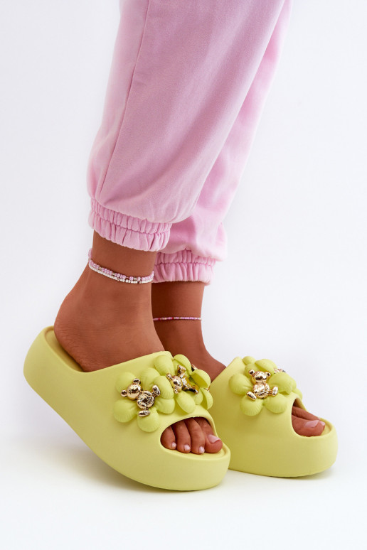 Women's Foam Slippers With Decorations On Thick Sole Lime Bremavia