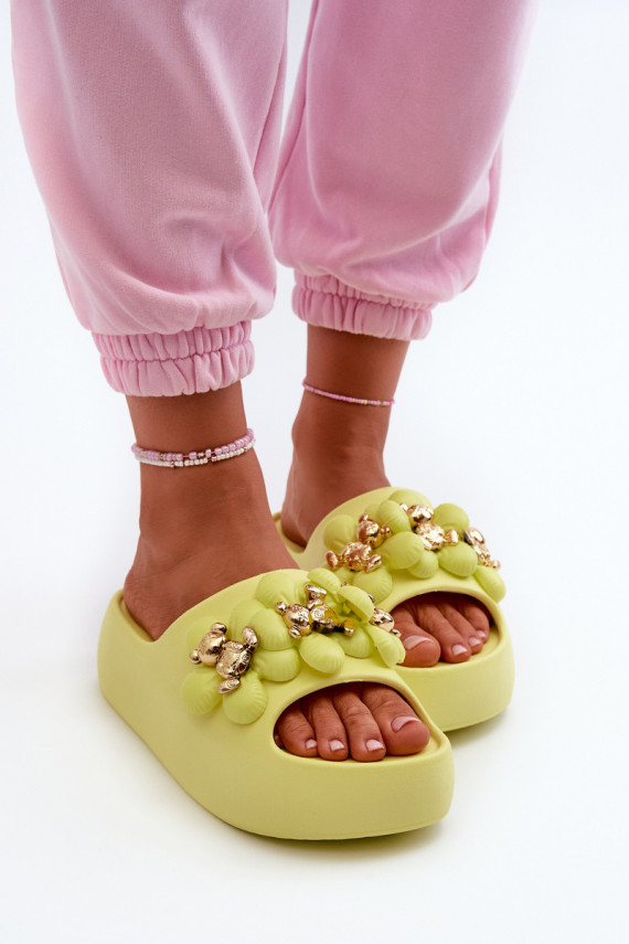 Women's Foam Slippers With Decorations On Thick Sole Lime Bremavia