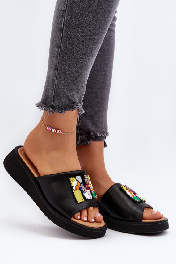 Black Women's Leather Slippers With Ornament Asames