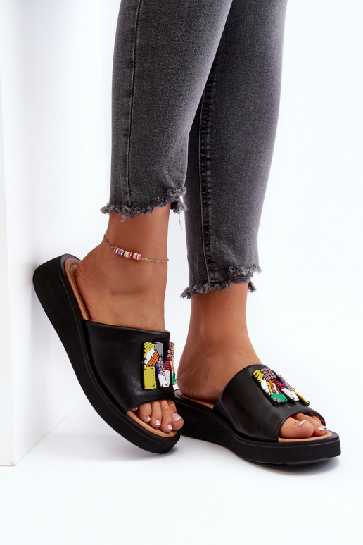Black Women's Leather Slippers With Ornament Asames
