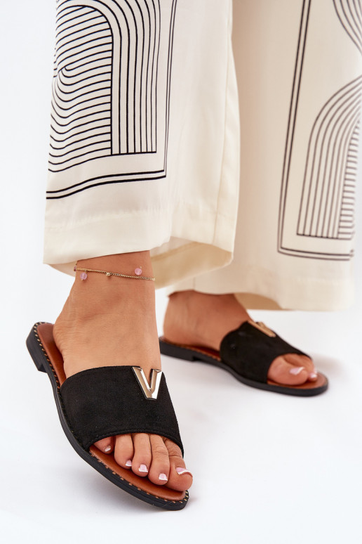 Women's Flat Sandals With Decorative Details Black Saliena