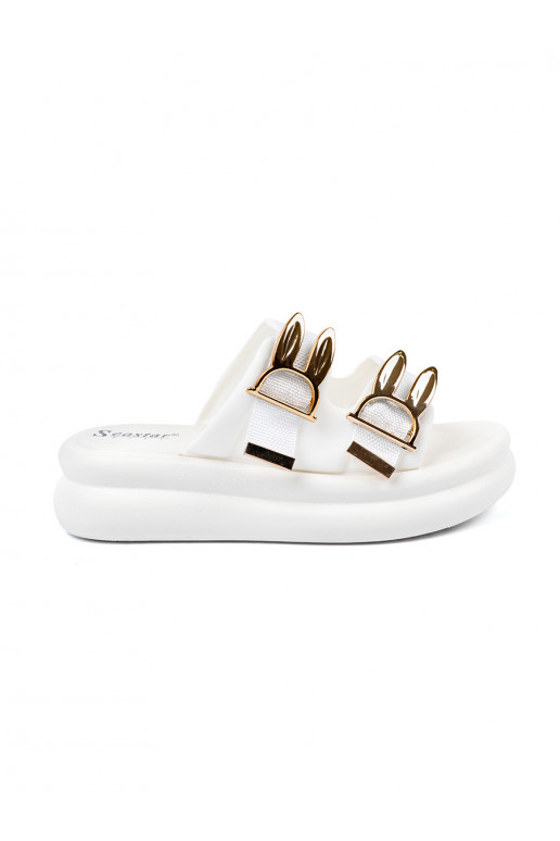 Slippers ze goldenmi klamrami with platform white color