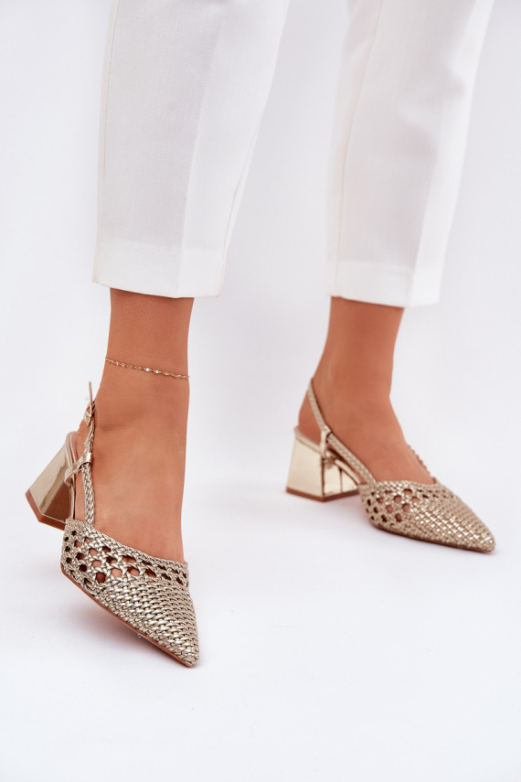 Heels With Braiding And Pointed Toes Gold Resterri