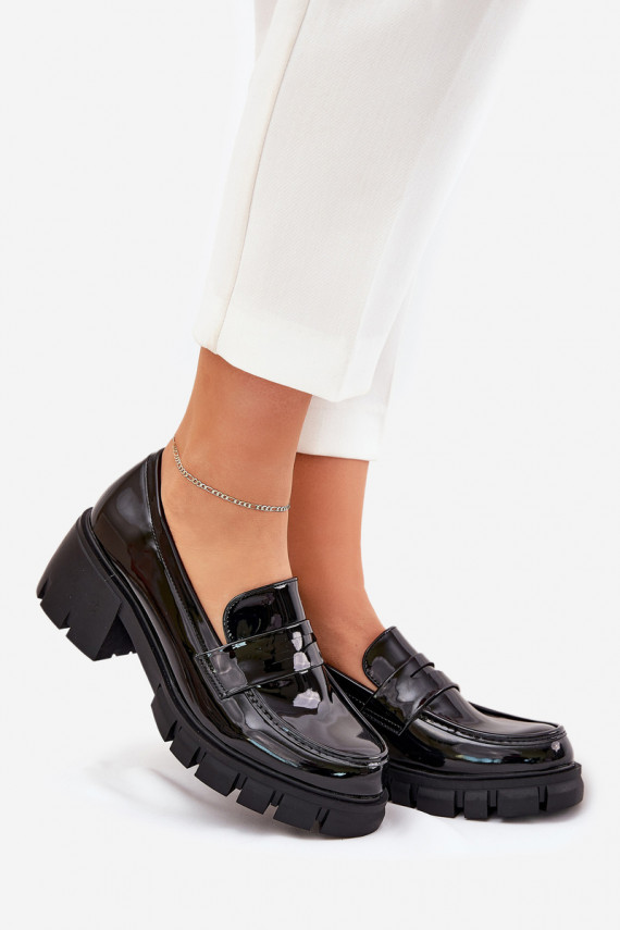 Lacquered Women's Half Shoes On Chunky Heel Black Felonith
