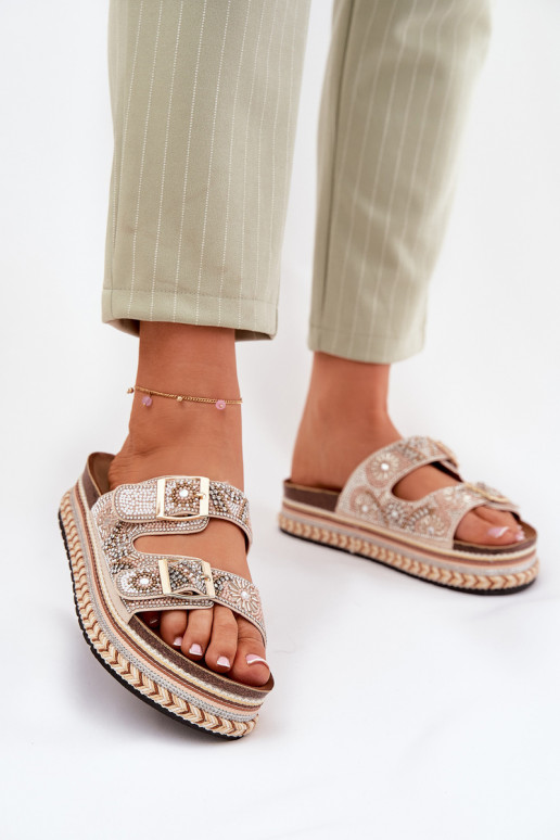 Slides With Decoration And Buckles On The Platform Golden Mellene