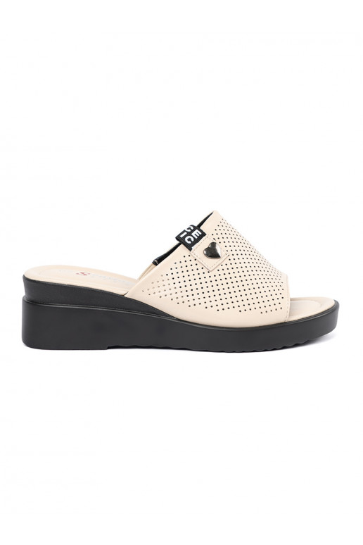 Womens beige slippers  with platform